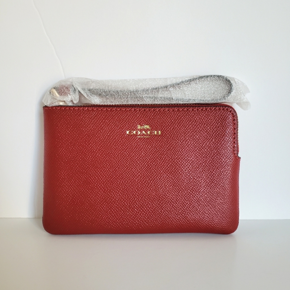 SOLD COACH | Corner Zip Wristlet - Picture 3 of 11